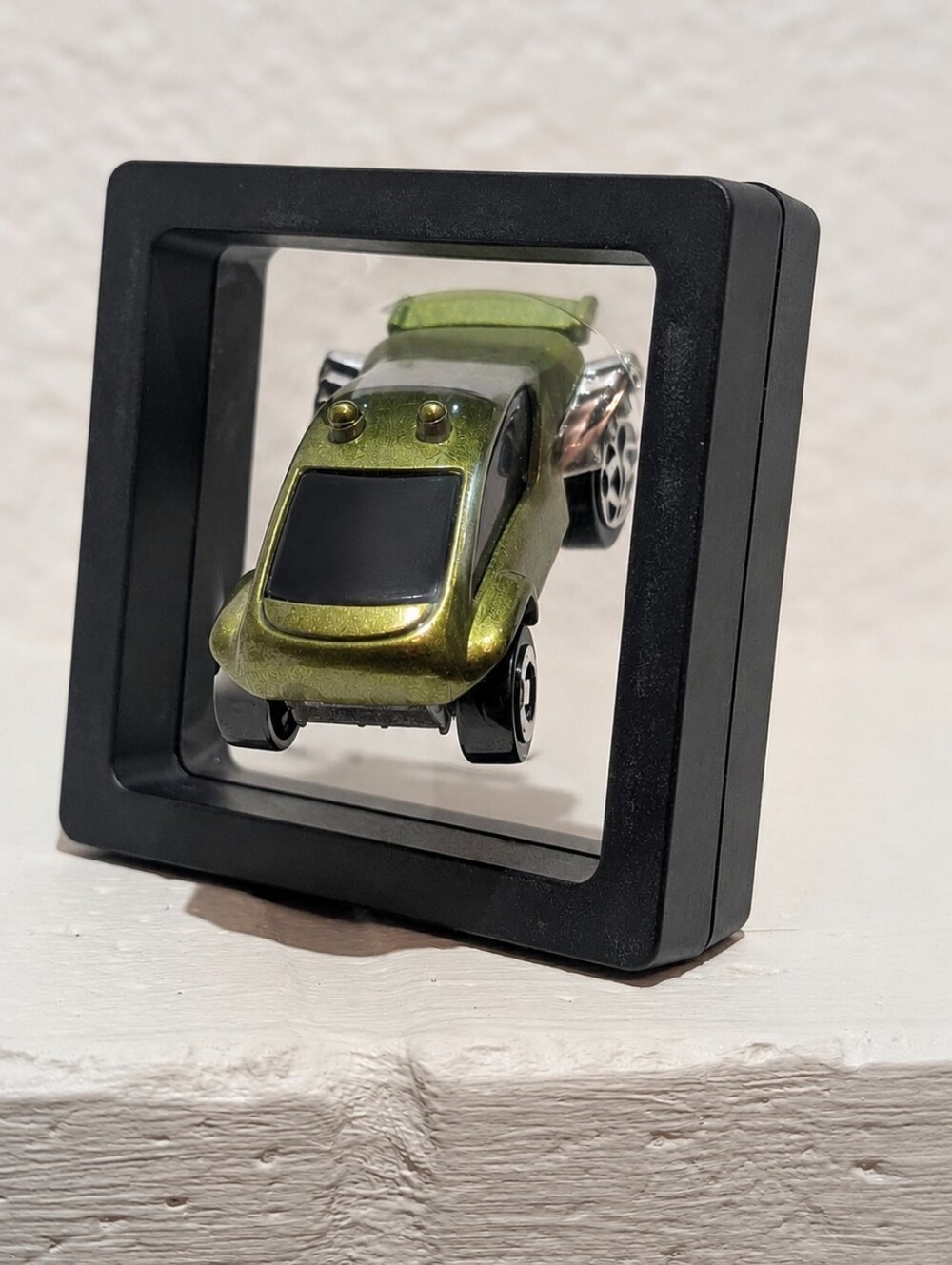 Black Foldable Protective Floating Display Frame - Picture 5 of 5